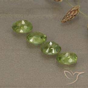 Pedras preciosas de Granada demantóide Verde Vivo Claro natural de 2.04 ct, oval, VS-SI