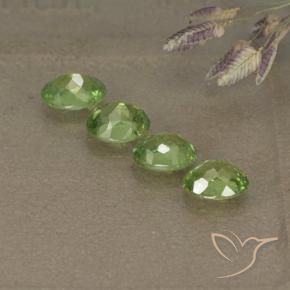 Pedras preciosas de Granada demantóide Verde médio natural de 1.67 ct, oval, VS-SI