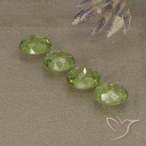 Pedras preciosas de Granada demantóide Verde Vivo Claro natural de 1.93 ct, oval, VS-SI