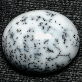 Ágata dendrítica multicolorido natural 20,58ct, corte oval, opaco