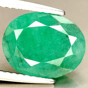 Esmeralda verde natural 2,65ct, corte oval, SI-I1