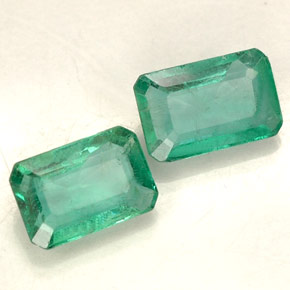 Pedras preciosas de esmeralda verde natural de  ct, corte esmeralda, SI