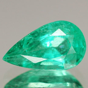 Esmeralda Verde Natural 1.29ct, Formato de pêra, VS