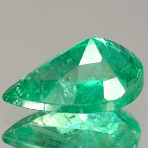 Esmeralda Verde Natural 1.42ct, Formato de pêra, VS