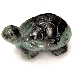 Esmeralda verde natural 12,91ct, forma extravagante, opaco