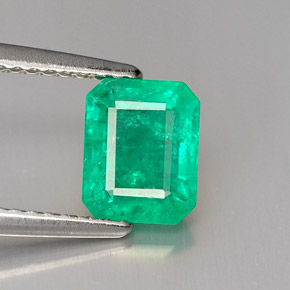 Esmeralda verde natural 1,24ct, corte esmeralda, I1