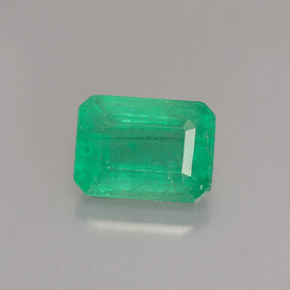 Esmeralda verde natural 1,59ct, corte esmeralda, I1