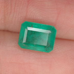 Esmeralda verde natural 1,65ct, corte esmeralda, I1