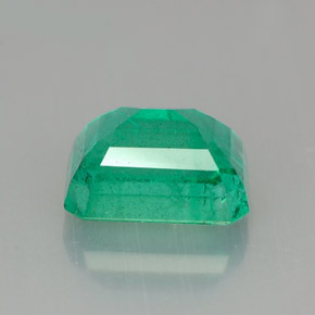 Esmeralda verde natural 1,68ct, corte esmeralda, I1