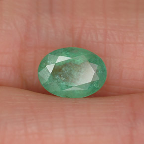 Esmeralda verde natural 1,17ct, corte oval, SI-I1