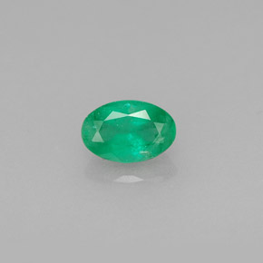 Esmeralda verde natural 0,46ct, corte oval, SI-I1
