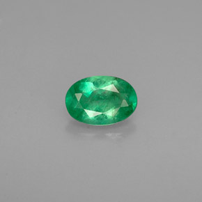 Esmeralda verde natural 0,48ct, corte oval, I1