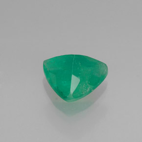 Esmeralda verde natural 1,16ct, trillion, I1