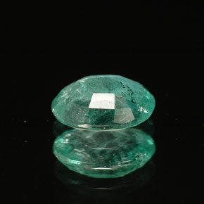 Esmeralda verde natural 0,64ct, corte oval, I1