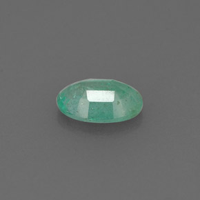 Esmeralda verde natural 0,63ct, corte oval, I1