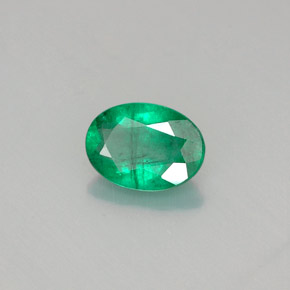 Esmeralda Verde Natural 0.68ct, Corte Oval, SI-I1