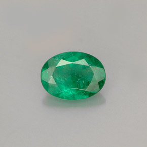 Esmeralda verde natural 0,83ct, corte oval, I1