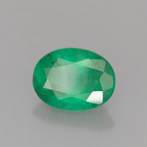 Esmeralda verde natural 0,95ct, corte oval, I1