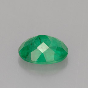 Esmeralda verde natural 0,95ct, corte oval, I1
