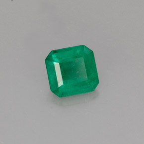 Esmeralda verde natural 0,50ct, corte esmeralda, I1