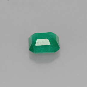 Esmeralda verde natural 0,50ct, corte esmeralda, I1