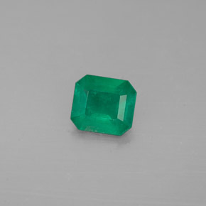 Esmeralda verde natural 0,47ct, corte esmeralda, I1