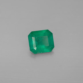 Esmeralda verde natural 0,47ct, corte esmeralda, I1