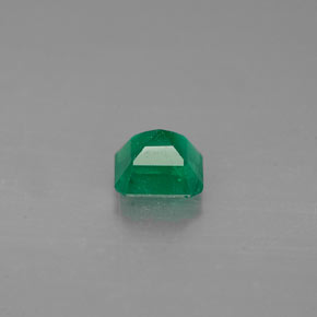 Esmeralda verde natural 0,47ct, corte esmeralda, I1