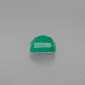 Esmeralda verde natural 0,95ct, corte esmeralda, I1