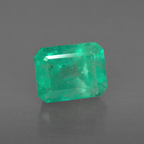 Esmeralda verde natural 2,09ct, corte esmeralda, I1