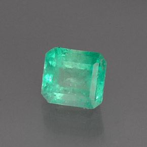 Esmeralda verde natural 0,98ct, corte esmeralda, I1