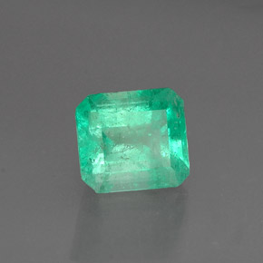 Esmeralda verde natural 0,98ct, corte esmeralda, I1