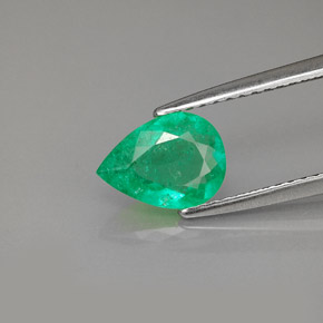 Esmeralda Verde Natural 0.90ct, Formato de pêra, SI-I1