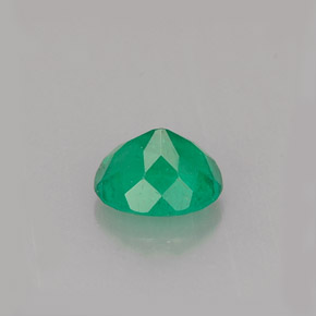 Esmeralda verde natural 0,63ct, corte oval, SI-I1