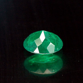 Esmeralda verde natural 0,35ct, corte oval, SI-I1