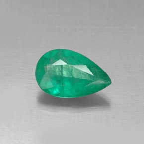 Esmeralda verde natural 0,65ct, formato de pêra, SI-I1