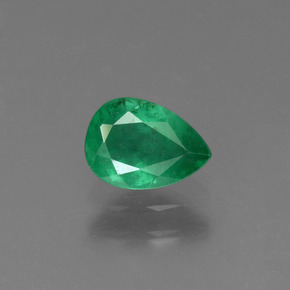 Esmeralda verde natural 0,65ct, formato de pêra, I1