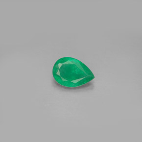 Esmeralda Verde Natural 0.53ct, Formato de pêra, SI-I1