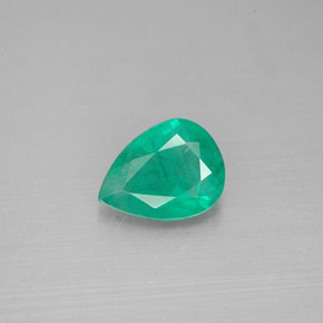 Esmeralda verde natural 0,91ct, formato de pêra, SI-I1