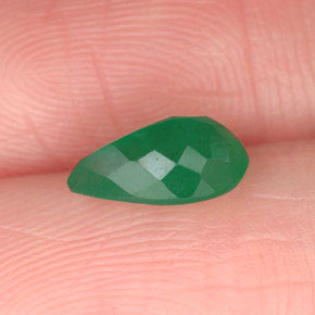 Esmeralda verde natural 0,75ct, formato de pêra, I1