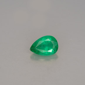 Esmeralda verde natural 0,49ct, formato de pêra, SI-I1