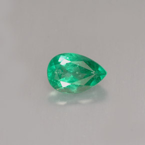 Esmeralda verde natural 0,43ct, formato de pêra, SI-I1