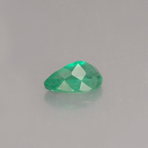 Esmeralda verde natural 0,43ct, formato de pêra, SI-I1