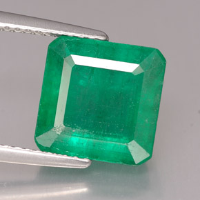 Esmeralda verde natural 4,42ct, corte esmeralda, SI