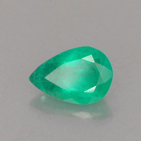 Esmeralda verde natural 0,61ct, formato de pêra, SI