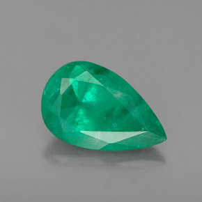 Esmeralda Verde Natural 1.40ct, Formato de pêra, I1