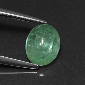 Esmeralda verde natural 1,73ct, corte oval, translúcido
