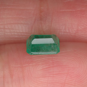 Esmeralda verde natural 0,73ct, corte esmeralda, SI-I1