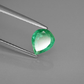 Esmeralda verde natural 0,67ct, formato de pêra, SI-I1