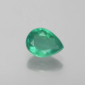 Esmeralda verde natural 0,79ct, formato de pêra, VS-SI